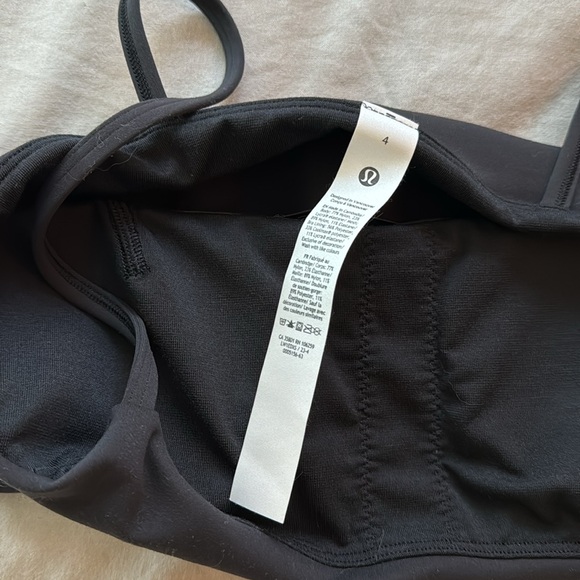 Lululemon top - Picture 2 of 2